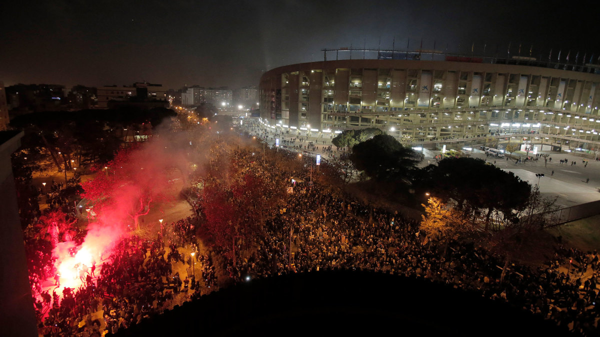 Partido-de-fútbol-protestas-españa-cataluña-movimiento-separatista-