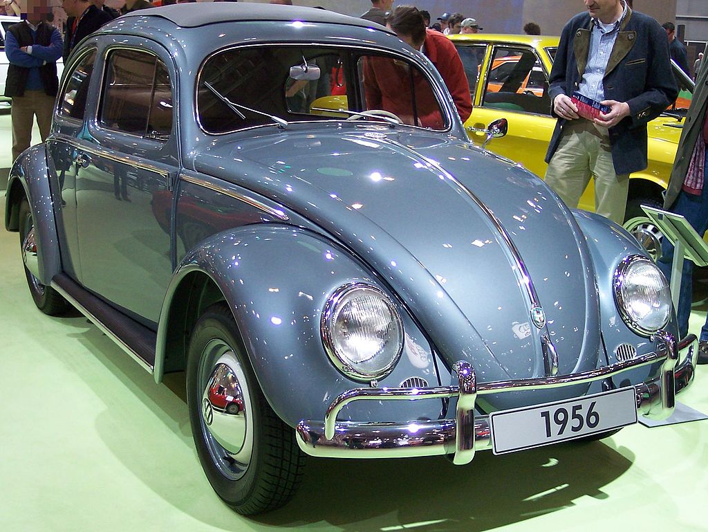 1024px-VW_Käfer_blue_1956_vr_TCE.jpg