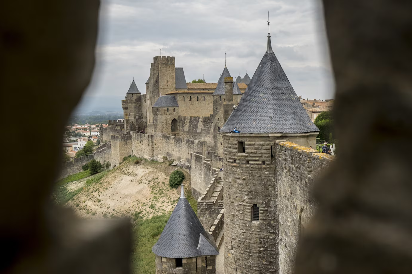 Ce poți vizita în Castelul Corvinilor numit și Castelul Huniazilor