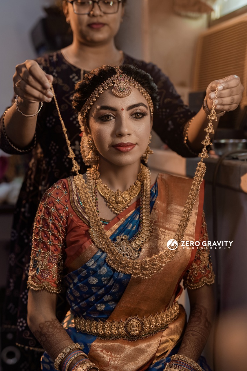 Indian wedding saree sale jewellery