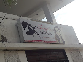 Anny's
