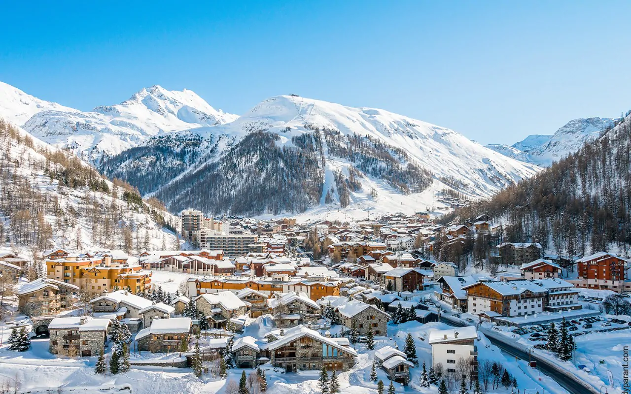 Pocket Wifi Val d'Isere | Rent 'n Connect