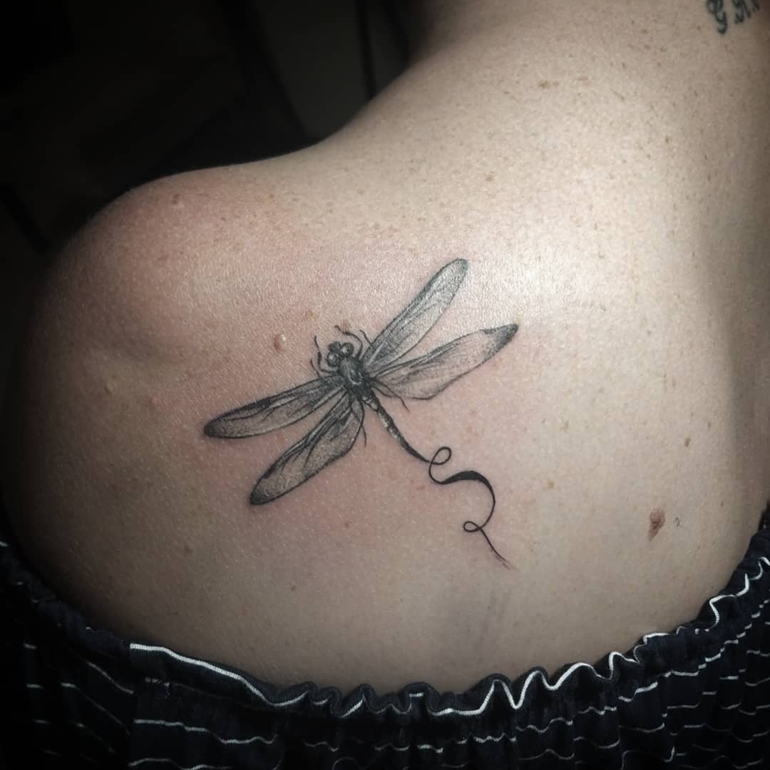 Dragonfly Tattoo On Back Shoulder