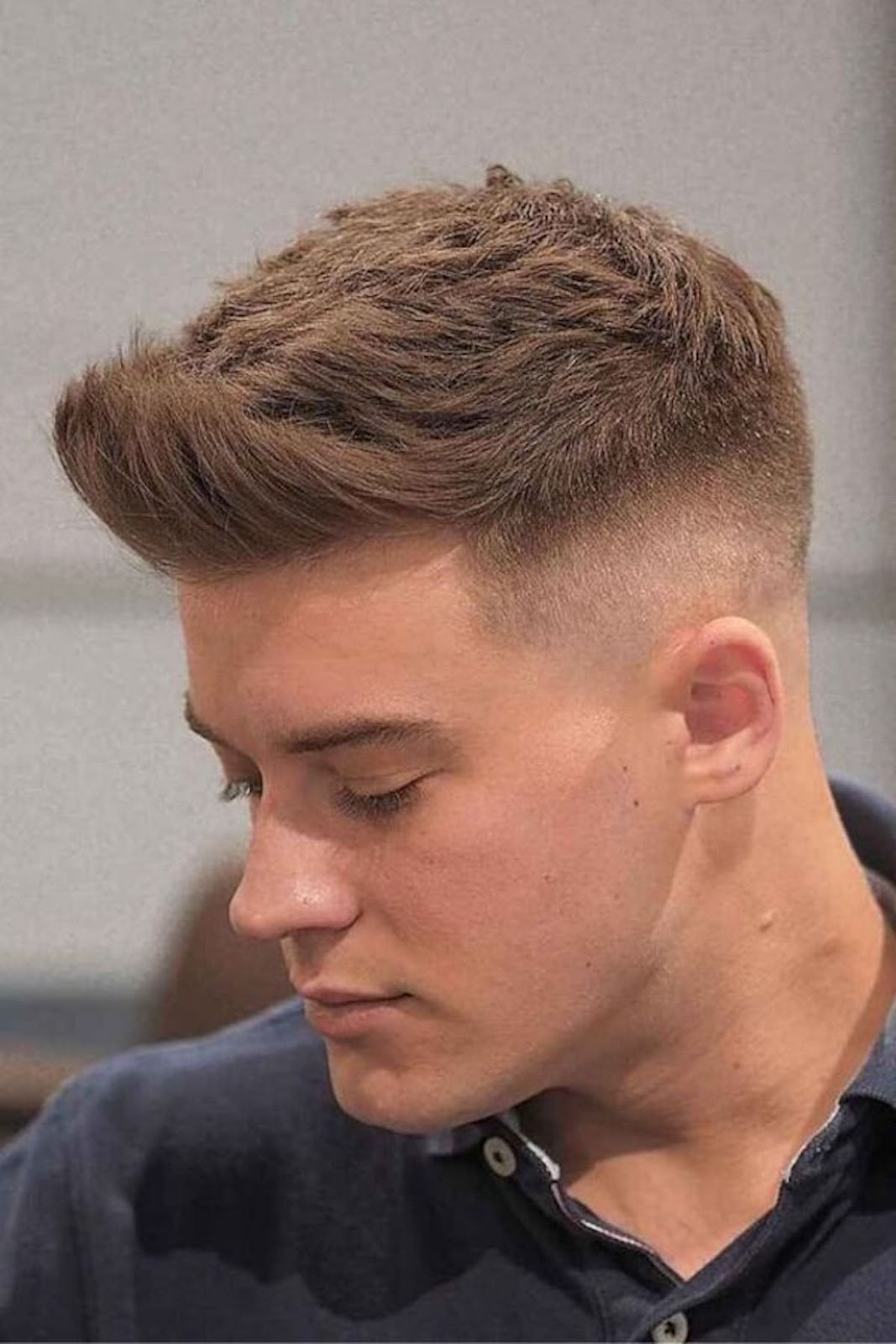 Kiểu tóc Short Quiff Undercut