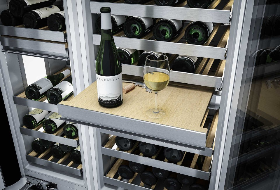 Liebherr Monolith Wine Column