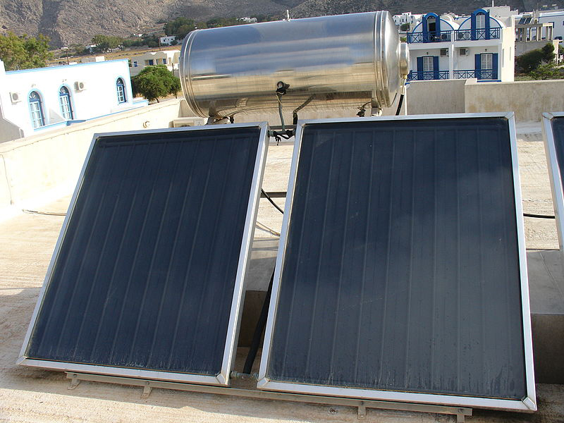 File:Solar panels, Santorini2.jpg - Wikimedia Commons