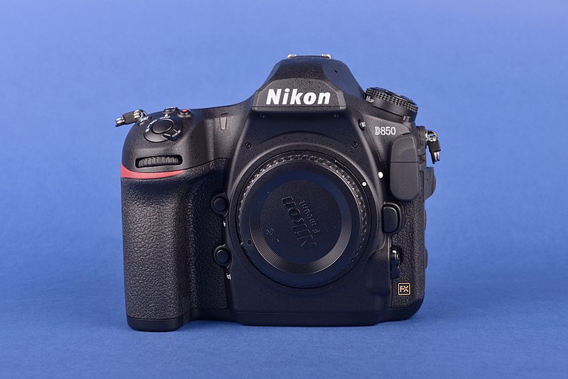 File:Nikon DSLR camera D850.jpg