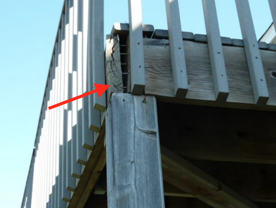 deck separating from construction defect
