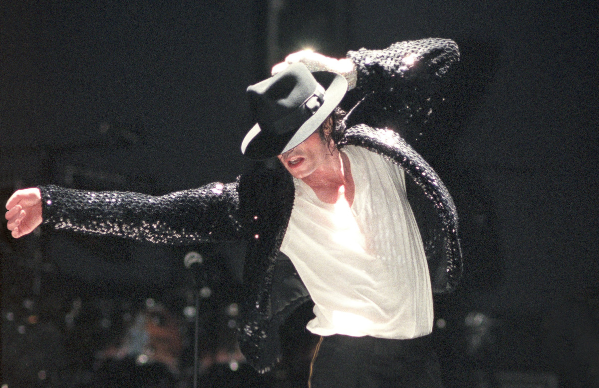 Michael Jackson performs on stage on his HIStory tour