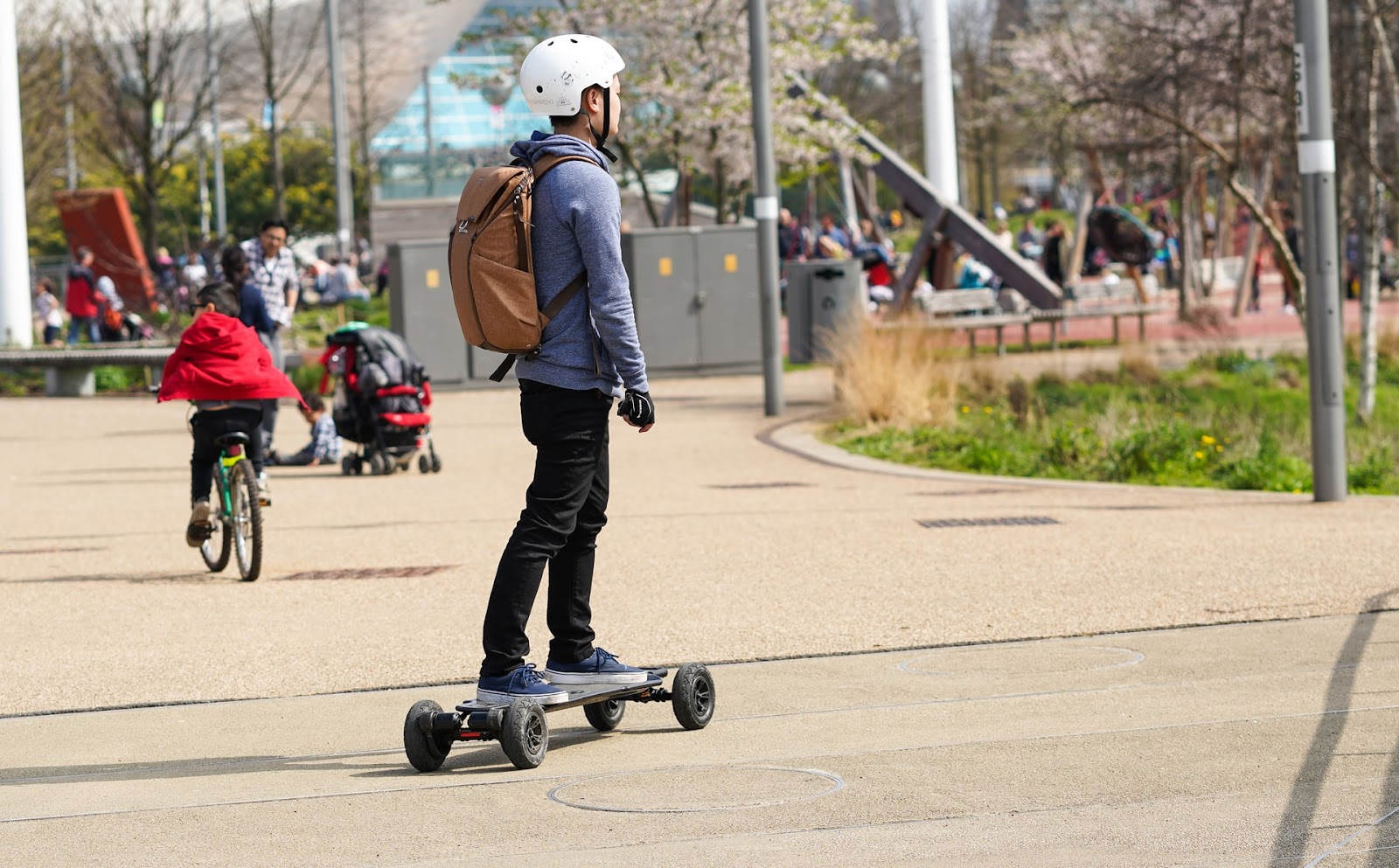 How you can build Your Own Electric Skateboard for a Cheap Price?