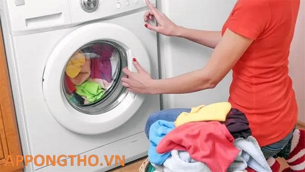 C:\Users\Admin\Documents\10 lỗi thường gặp ở người sử dụng máy giặt sai cách\10-loi-thuong-gap-o-nguoi-su-dung-may-giat-sai-cach-6.jpg