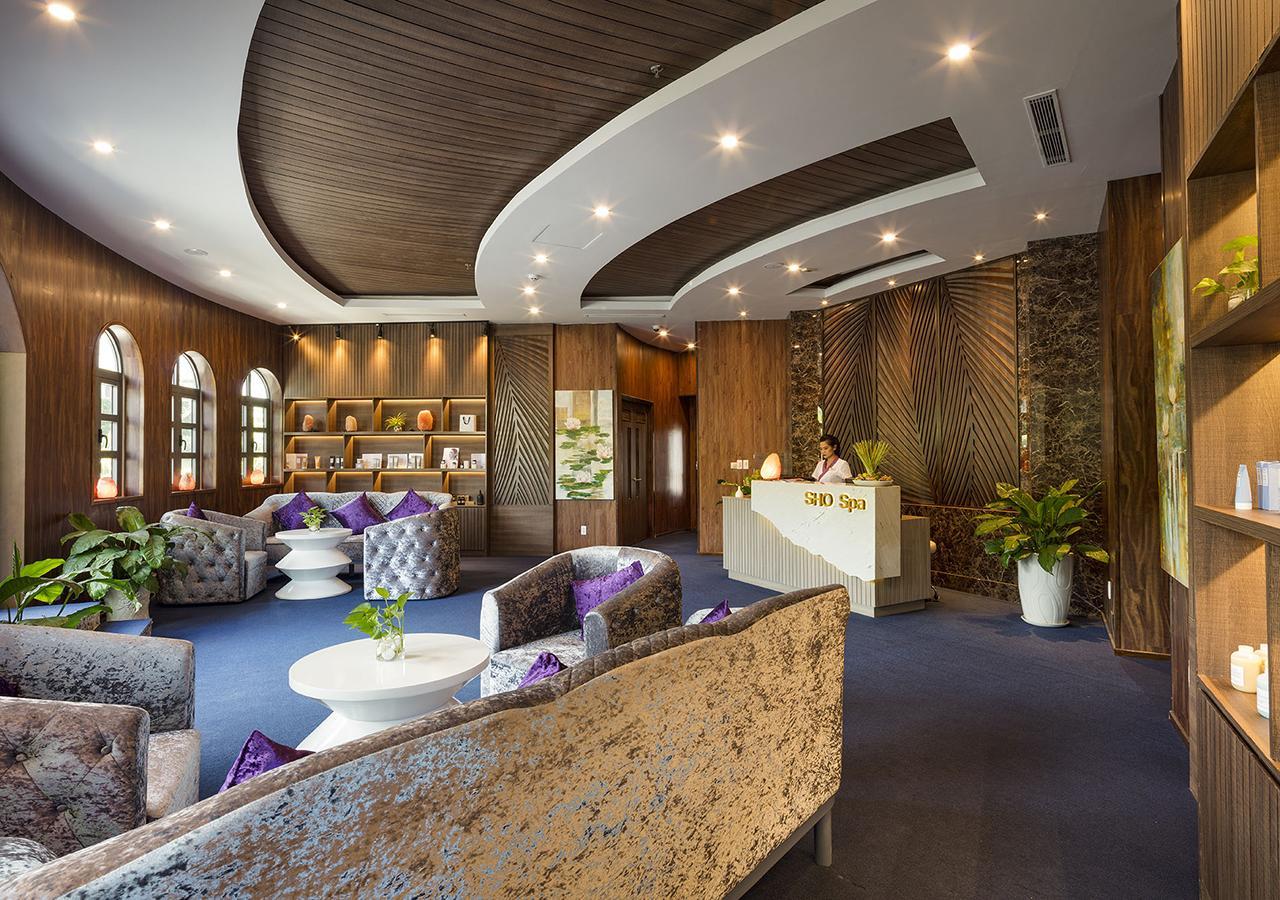 Khu vực sảnh/lễ tân tại Oceanami Villas & Beach Club