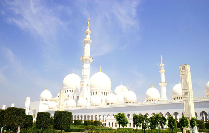 Sheikh Zayed - Thánh đường trắng tuyệt đẹp ở Abu Dhabi - Ảnh 2.
