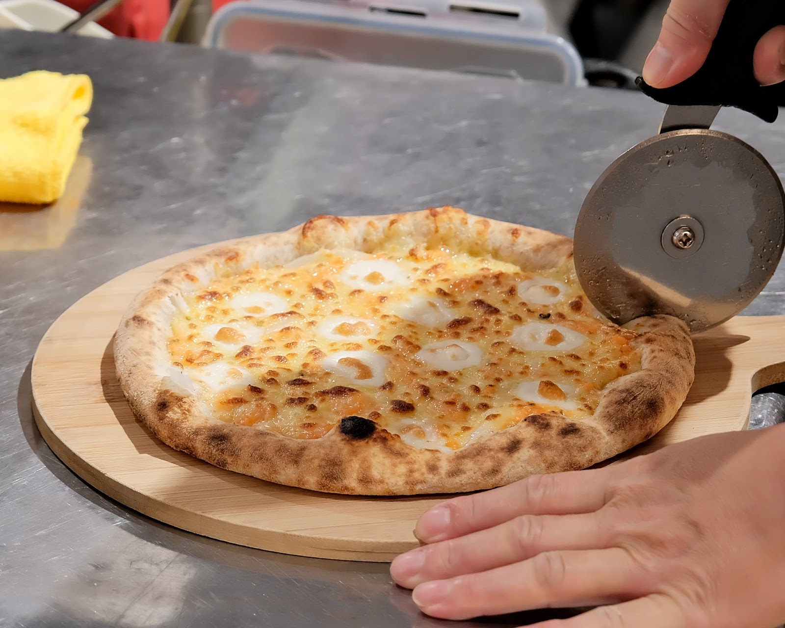 【蘆洲披薩推薦】拍拍手披薩咖啡～蘆洲義大利麵，現做窯烤披薩超