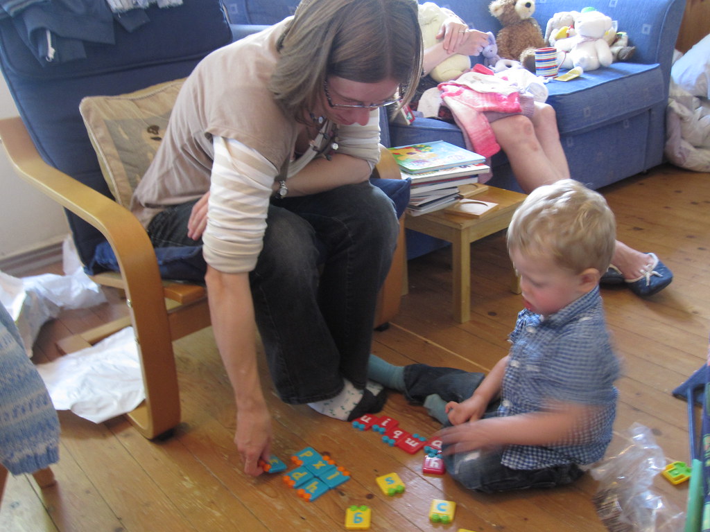Anna, Aidan, & New Letters | Aidan opening his birthday pres… | Flickr