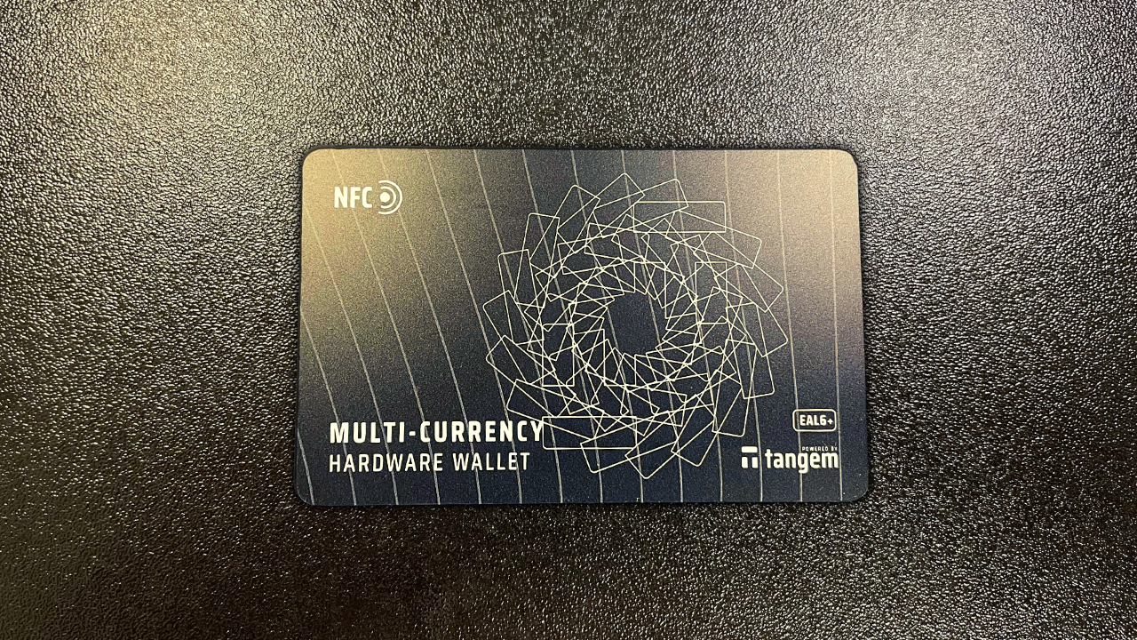 Tangem hardware wallet card