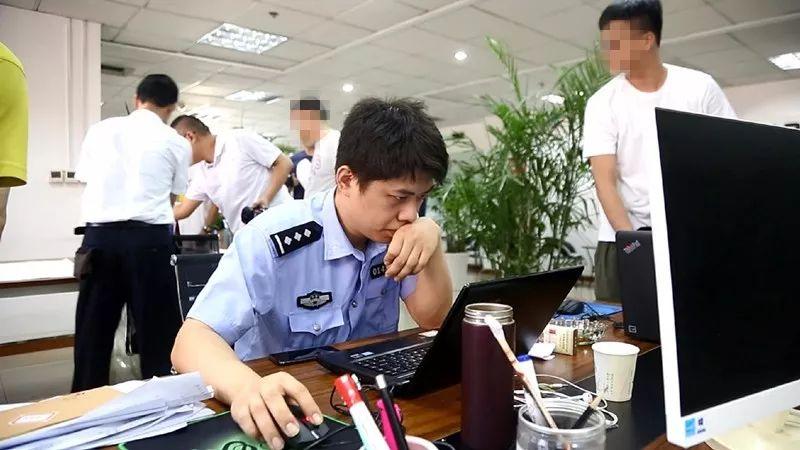 http://image.thepaper.cn/www/image/27/432/42.jpg