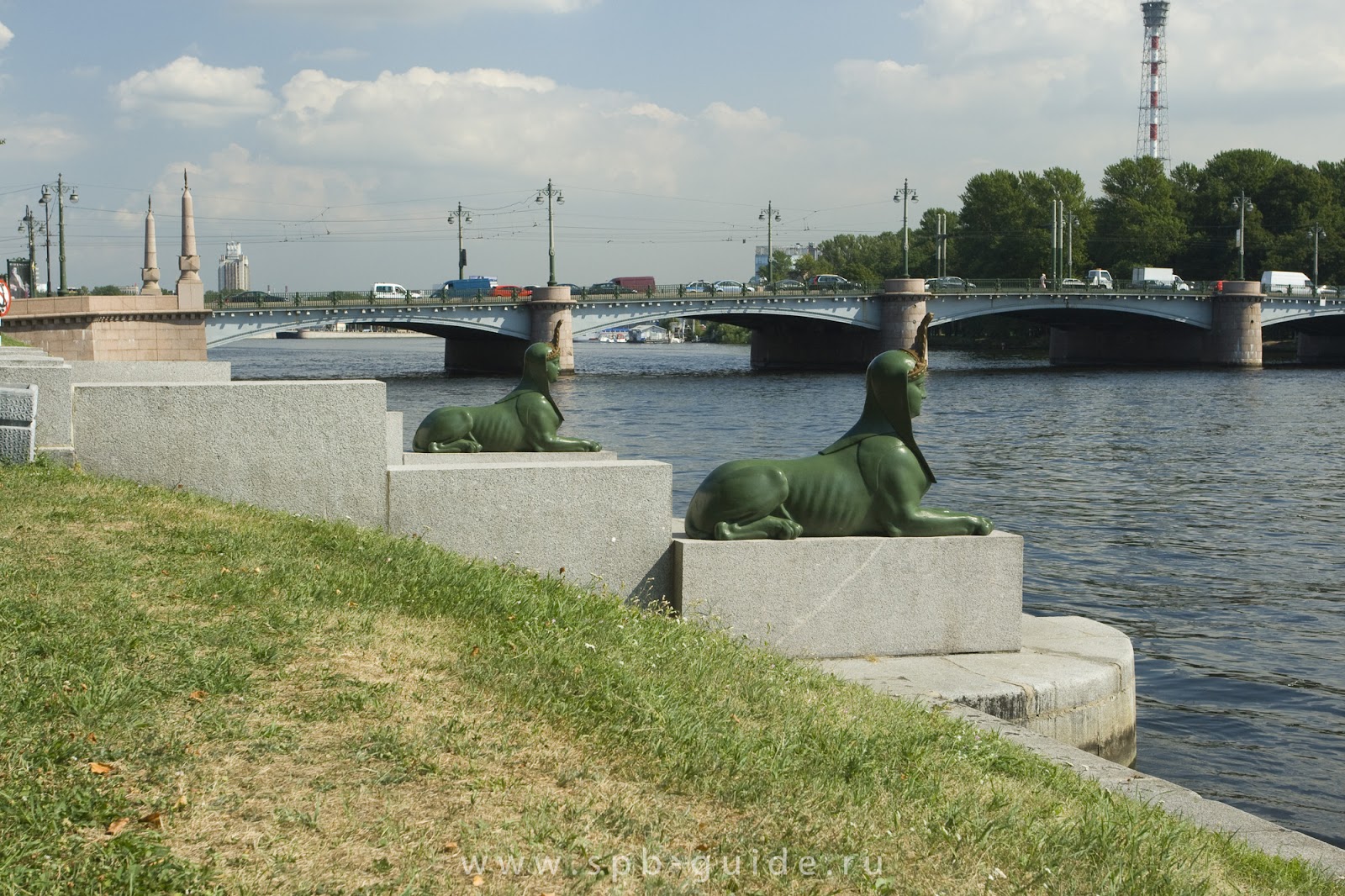 Каменноостровский мост сфинксы