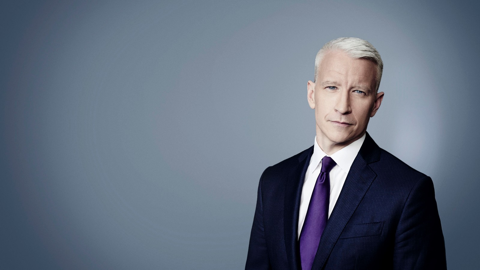 Anderson Cooper Physical Appearance 