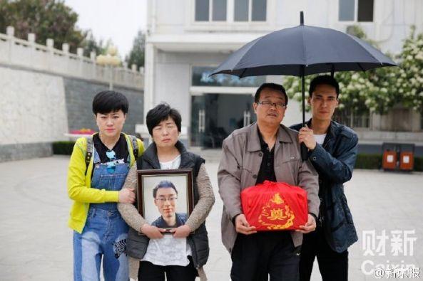 宣部勒令魏则西事件降温 称警惕借机攻击党和政府