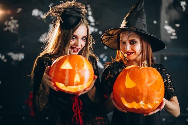 Tradiții de Halloween