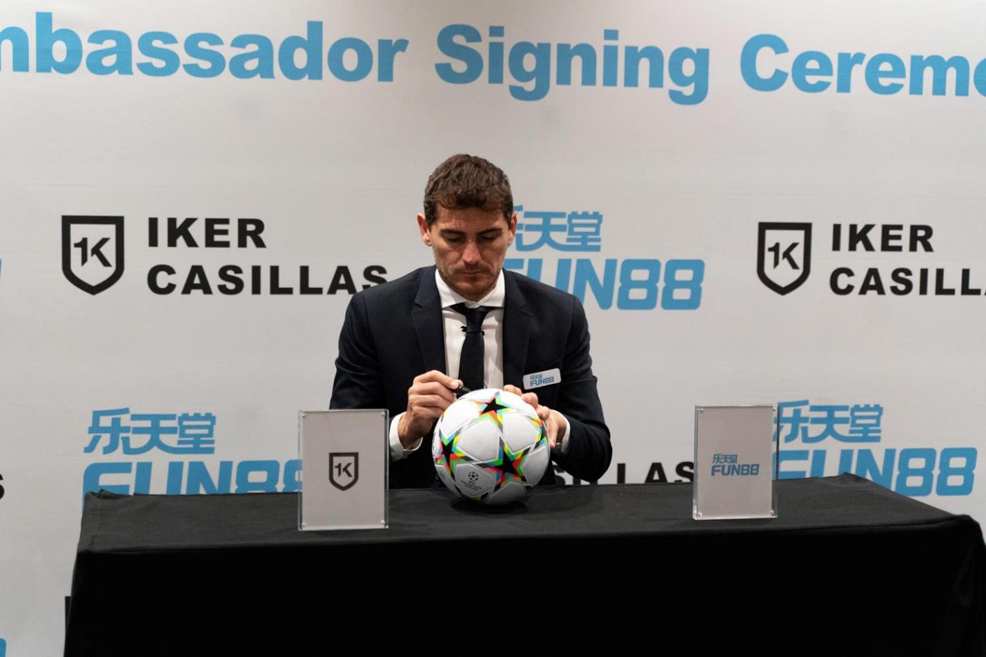 Iker Casillas chính thức trở thành đại sức của FUN88