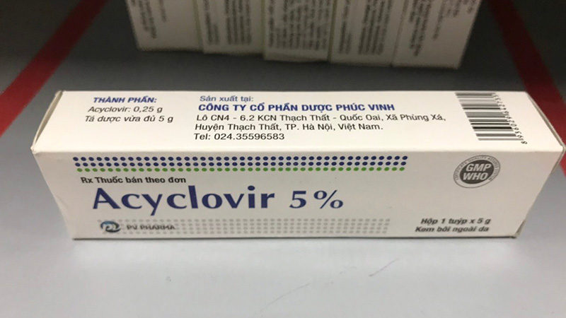 có một vài thắc mắc liên quan đến vấn đề Bôi Acyclovir sau phun môi có bị thâm môi không?