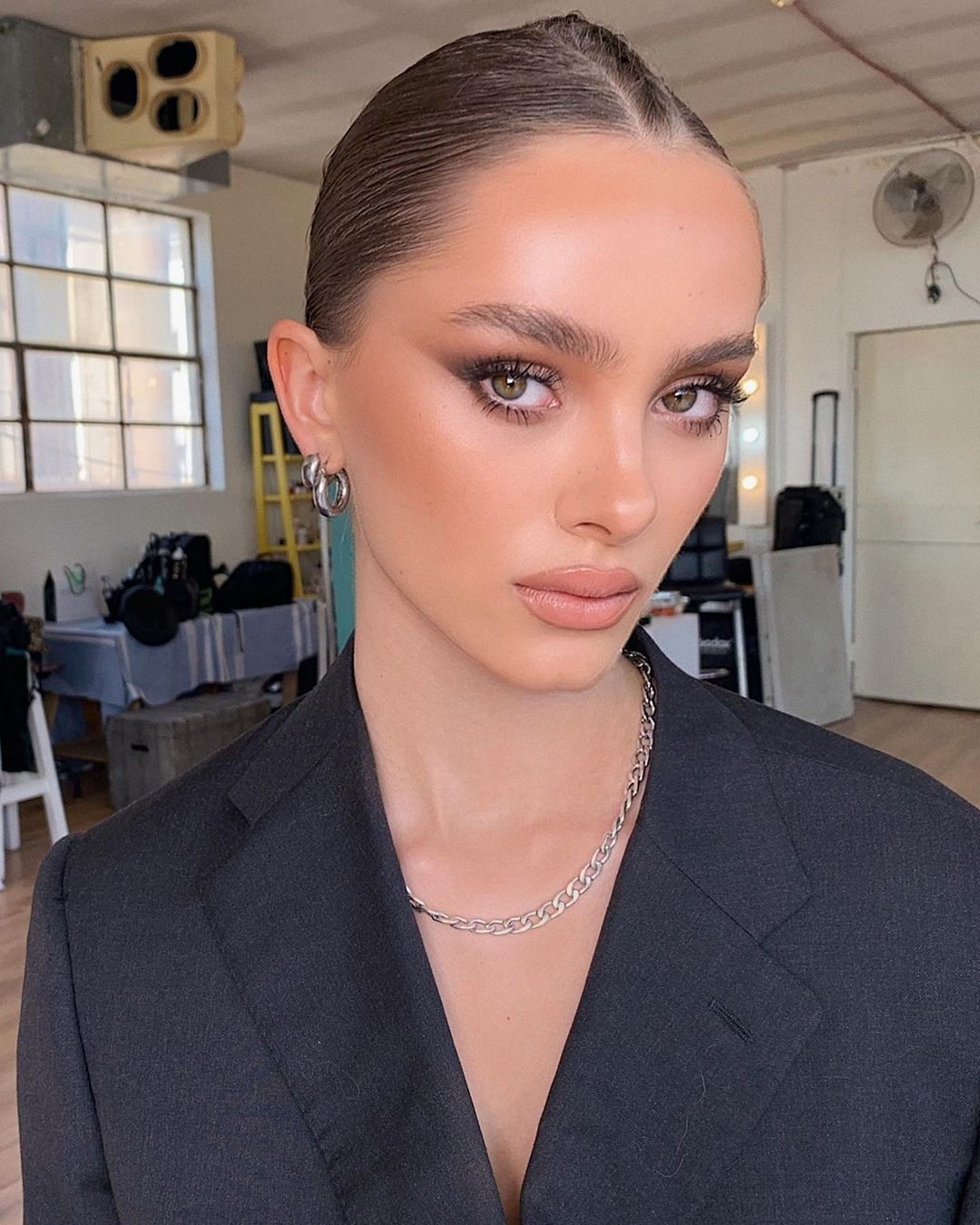 Swept Up Black Eyeshadow