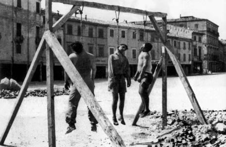 File:I "tre Martiri" (Mario Cappelli, Luigi Nicolò, Adelio Pagliarani).jpg