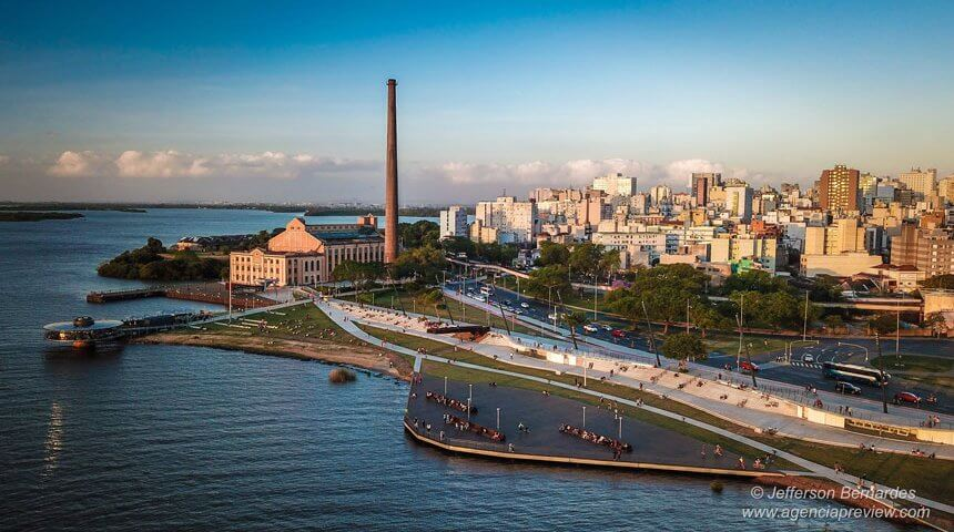 Porto Alegre é eleita a melhor cidade para fazer negócios do Brasil »  Transforma RS