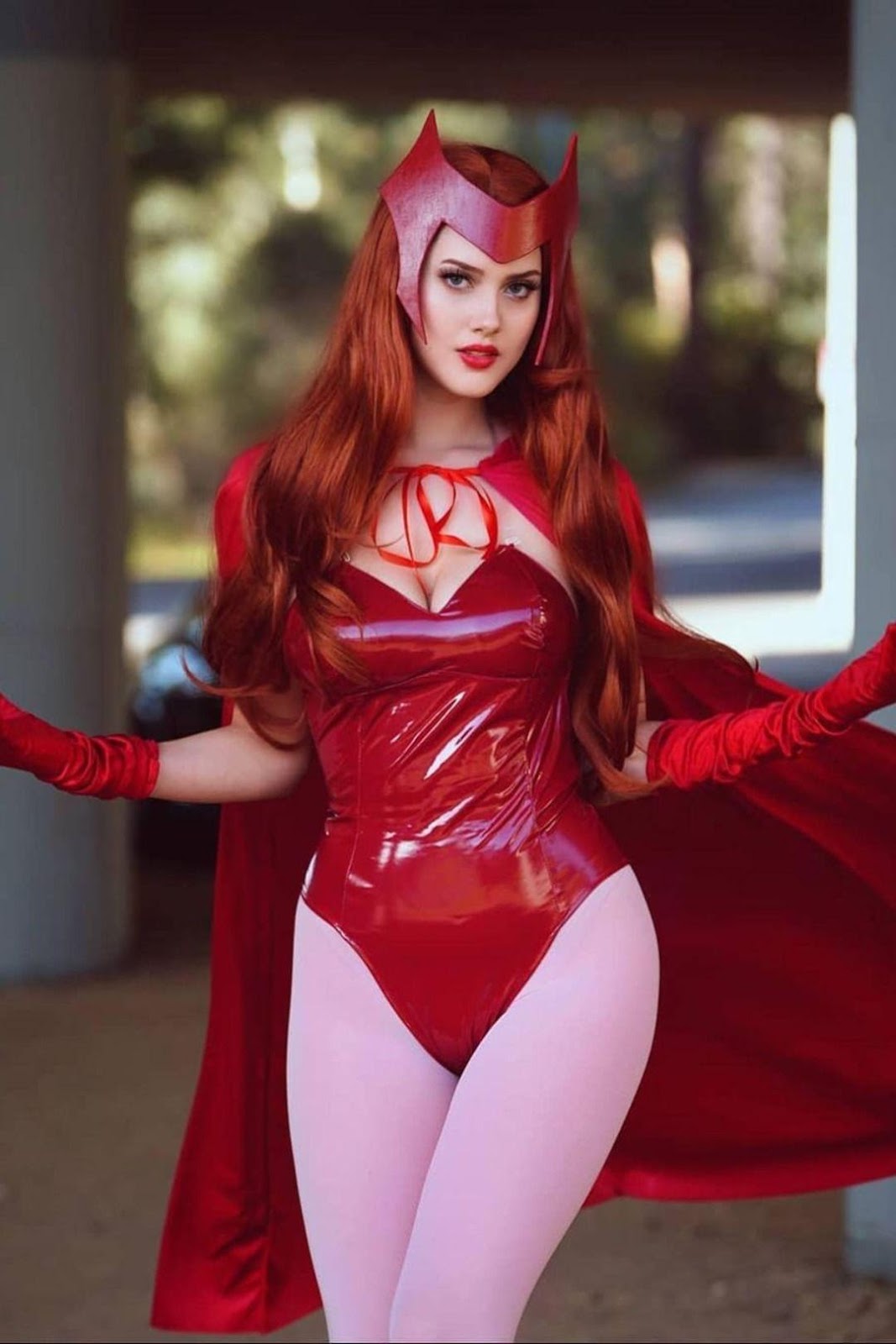 Scarlet Witch—WandaVision Cosplay | Scarlet witch cosplay, Witch cosplay,  Cosplay woman