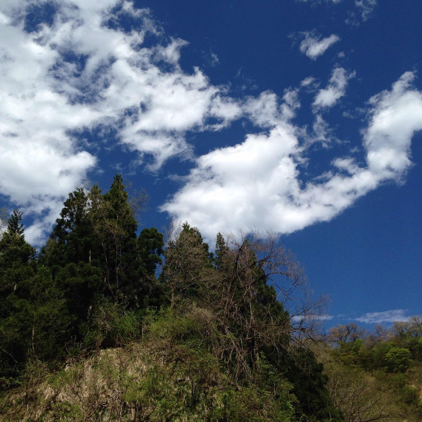 山と空