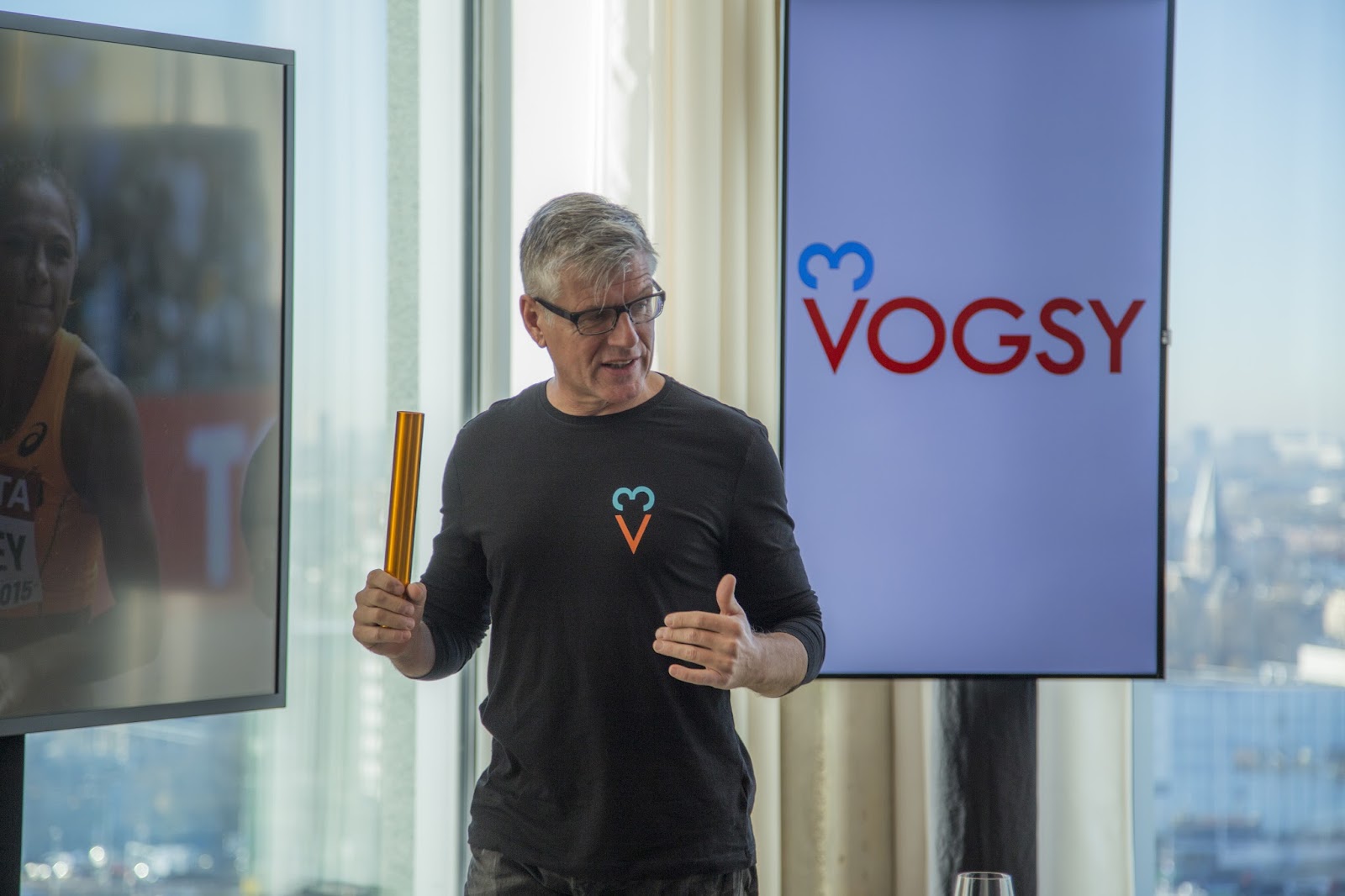 LeoKosterVogsyLaunch.jpg