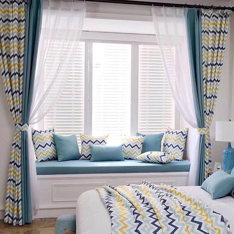 Rèm cửa sổ bằng vải thô với màu sắc & hoạ tiết bắt mắt chính là mẫu rèm ăn khách nhất hiện nay