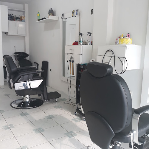 Peluqueria y Barber Shop (Gracias a Dios el Chamo)