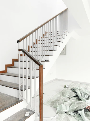 Resultado de imagem para escada de 2 lances  Stairs design modern, House  stairs, Stairs design