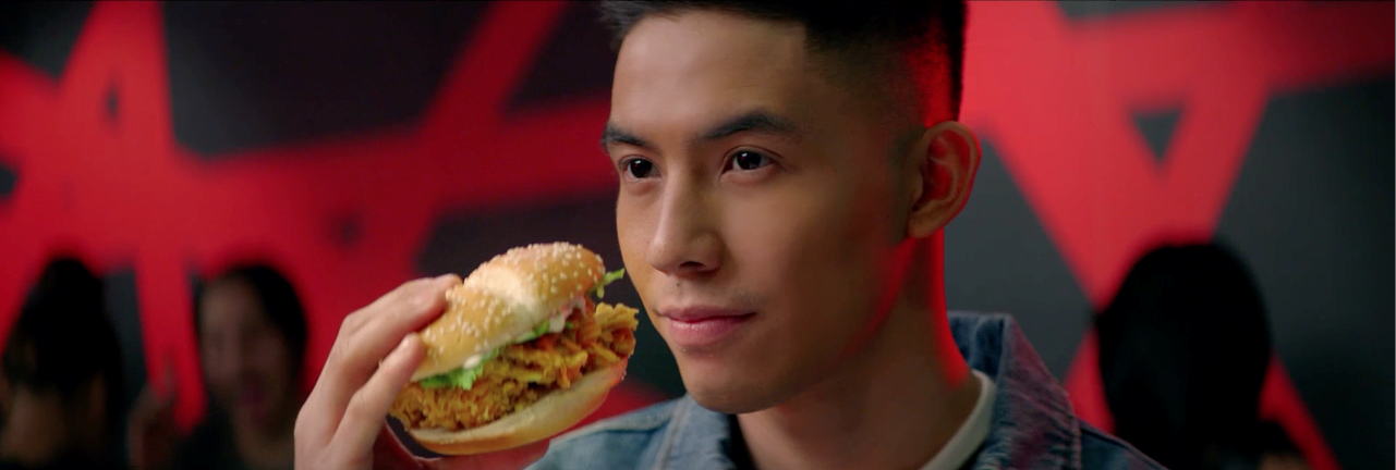 C:\Users\marcy\Documents\Photo_Tony Labrusca in exciting new McDo TVC!.png