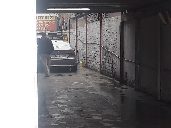 Automotriz Rivas - Taller de reparación de automóviles