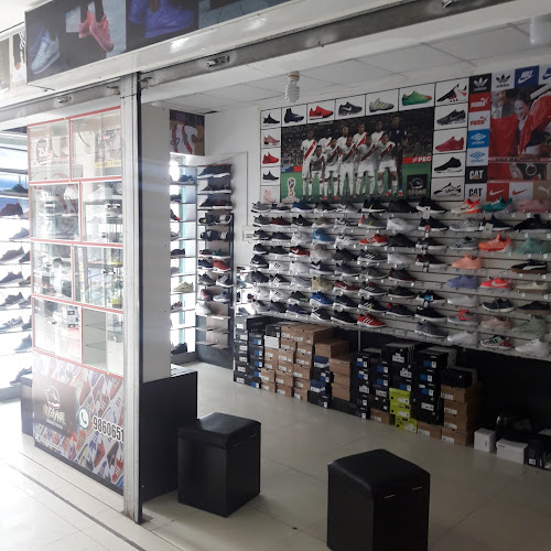 Orighynal Sneakers