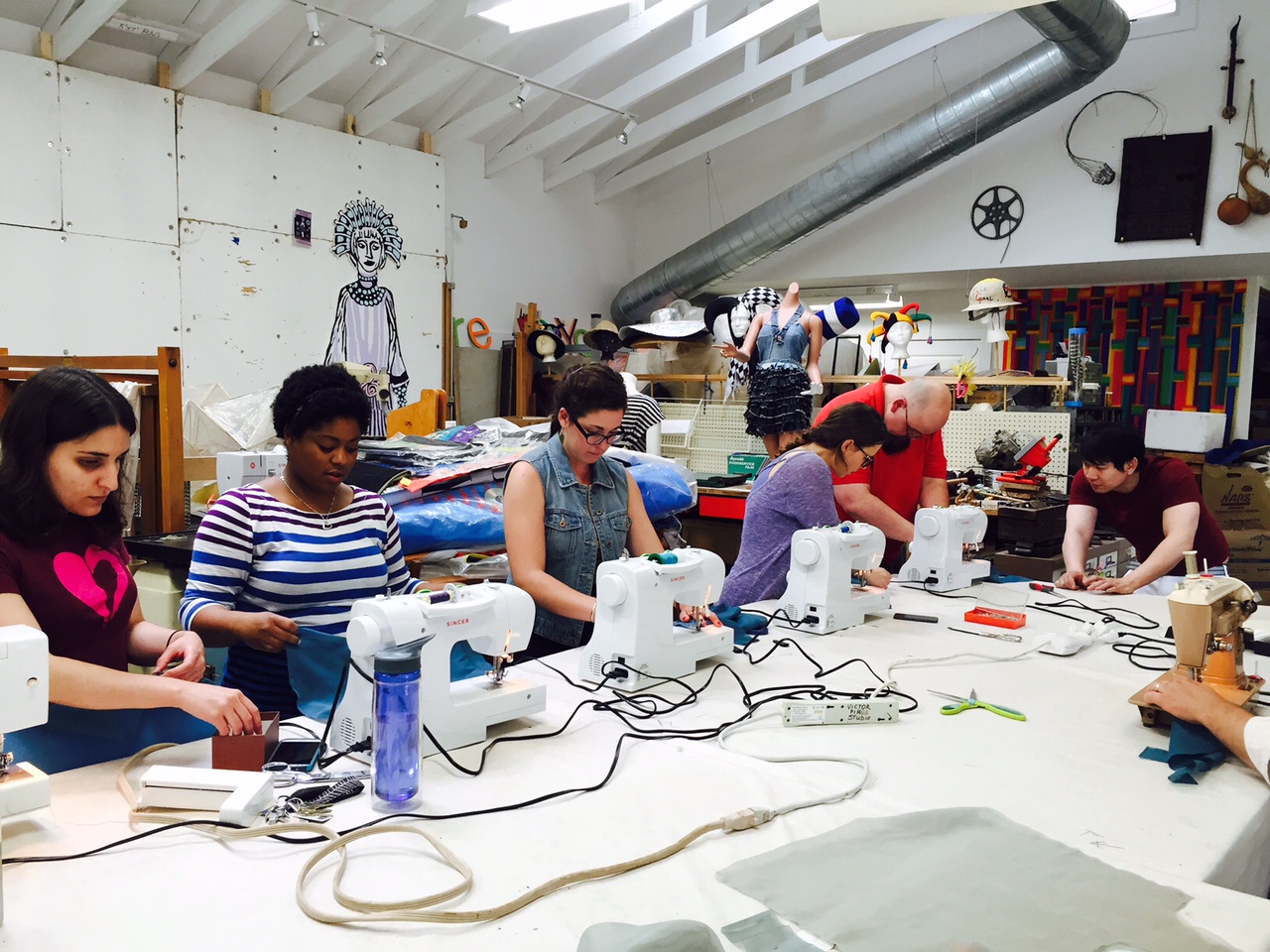 Re-Crafting Education: A lab that knits together learns together