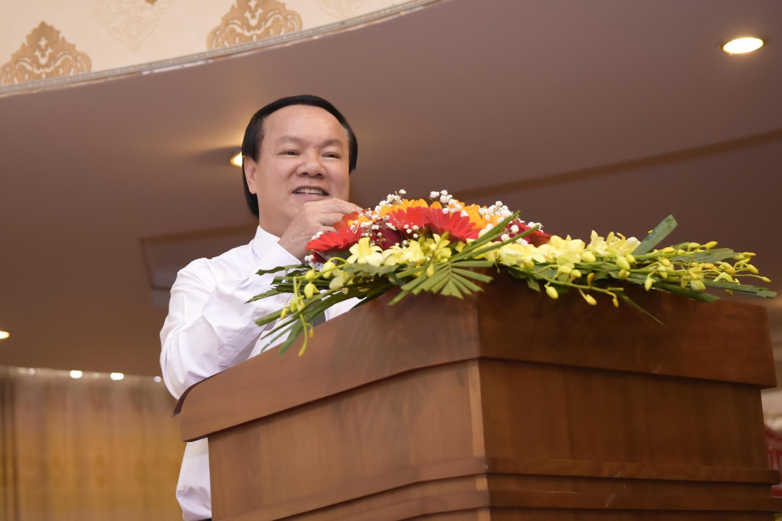 5. Ông Lê Thanh Thuấn - Tổng Giám đốc Sao Mai Group khẳng định, 'Ai nuôi cá cho IDI, trồng mì cho Sao Mai Super Feed mà lỗ thì chính tôi lấy tiền túi ra bù'