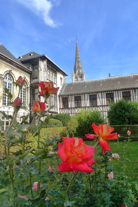 rouen archeveché