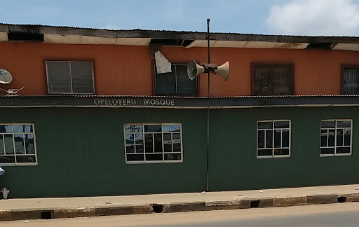 Opeloyeru Mosque, Liasu Rd, Egbe, Ikuton, Nigeria, Mosque, state Lagos