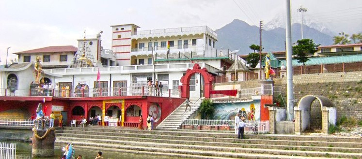 Beautiful view of Chamunda Devi Temple.