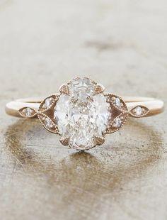 A Few Vintage Diamond Engagement Ring Styles You Should Know About