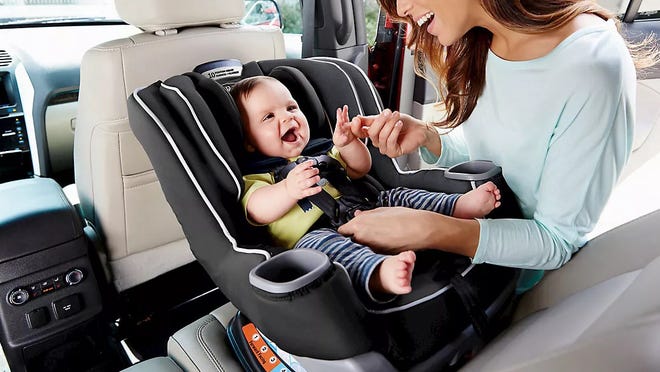 Keep you littlest loved ones safe with this Graco car seat for 29% off at Target.