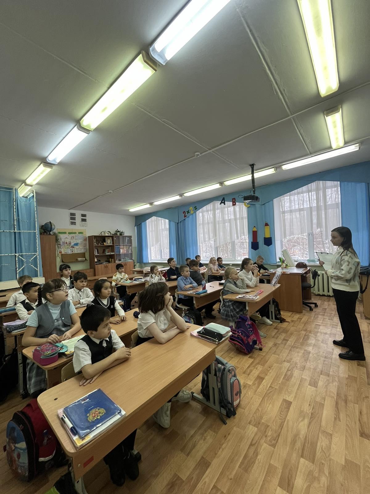 C:\Users\Учитель\Desktop\Фото День правовой помощи 16.11.22 г\3 к.jpg