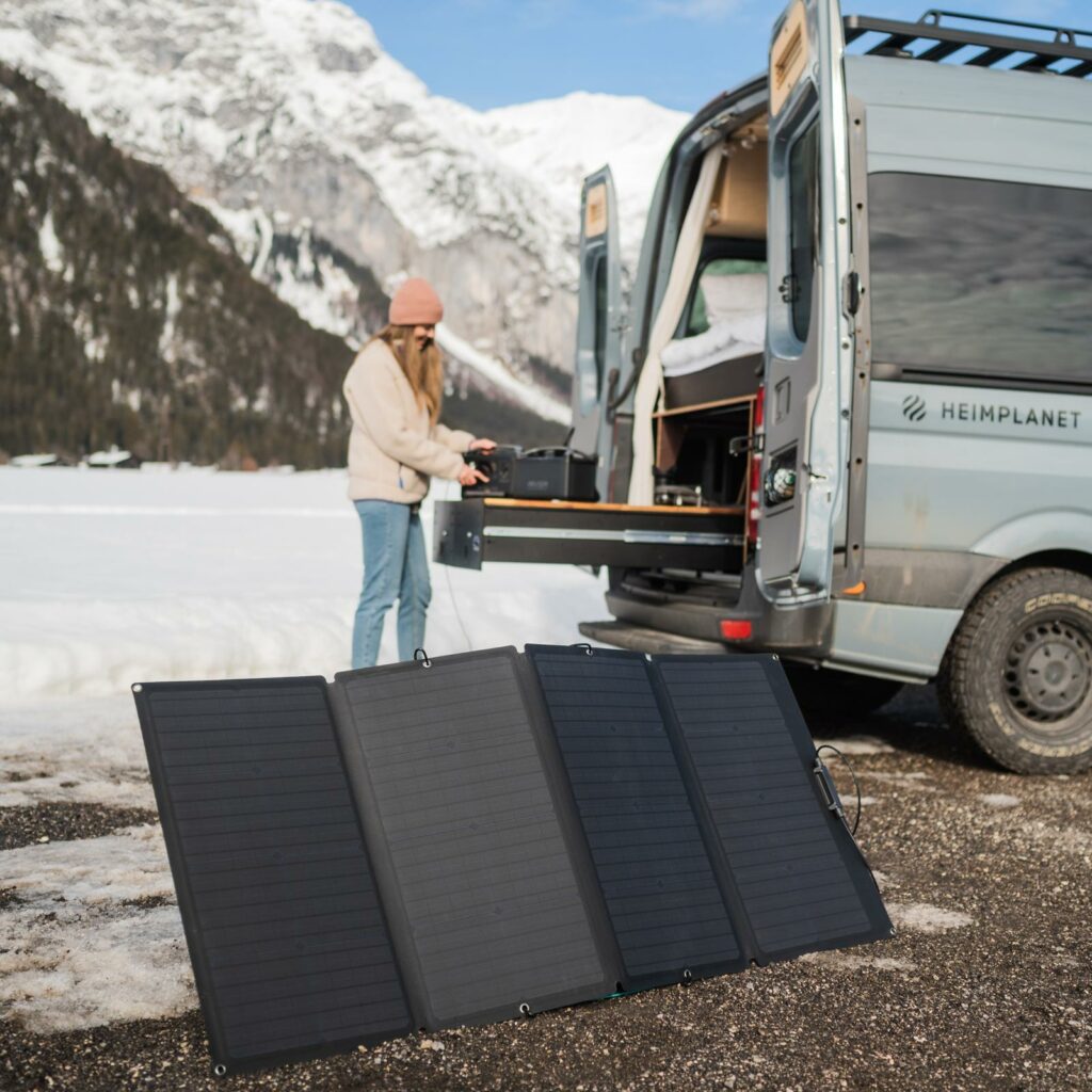 Designed for outdoor living, EcoFlow's 220W Bifacial Solar Panel handles hot and cold like a true champ. 