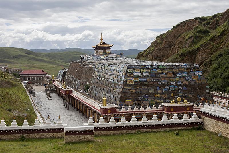 http://religionnews.com/wp-content/uploads/2017/07/webRNS-TIBETAN-PRAYER04-072017.jpg