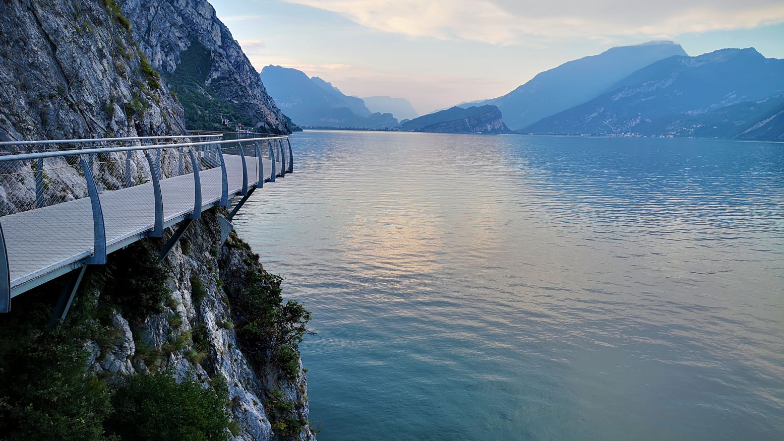 Garda tó körül biciklivel | Világcsavargó A világ legjobb helye.